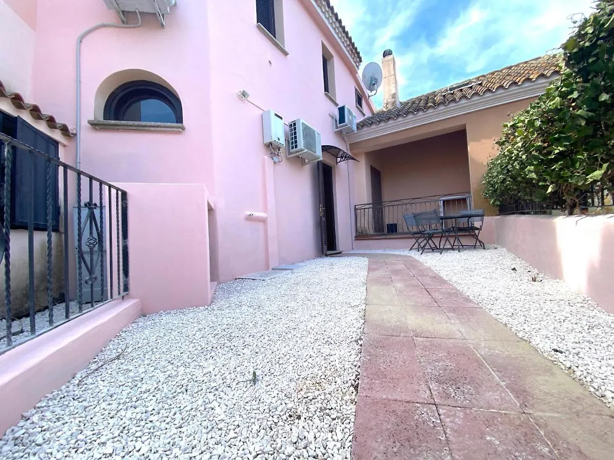 Bed and Breakfast La Coccinella al mare San Teodoro  0*, San Teodoro (Sardinia) Italia